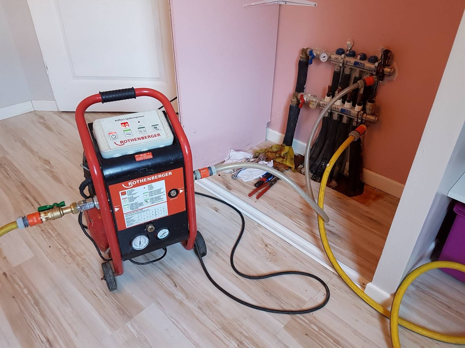 İstasyon Vaillant Hermetik Şofben Kombi Bakımı
